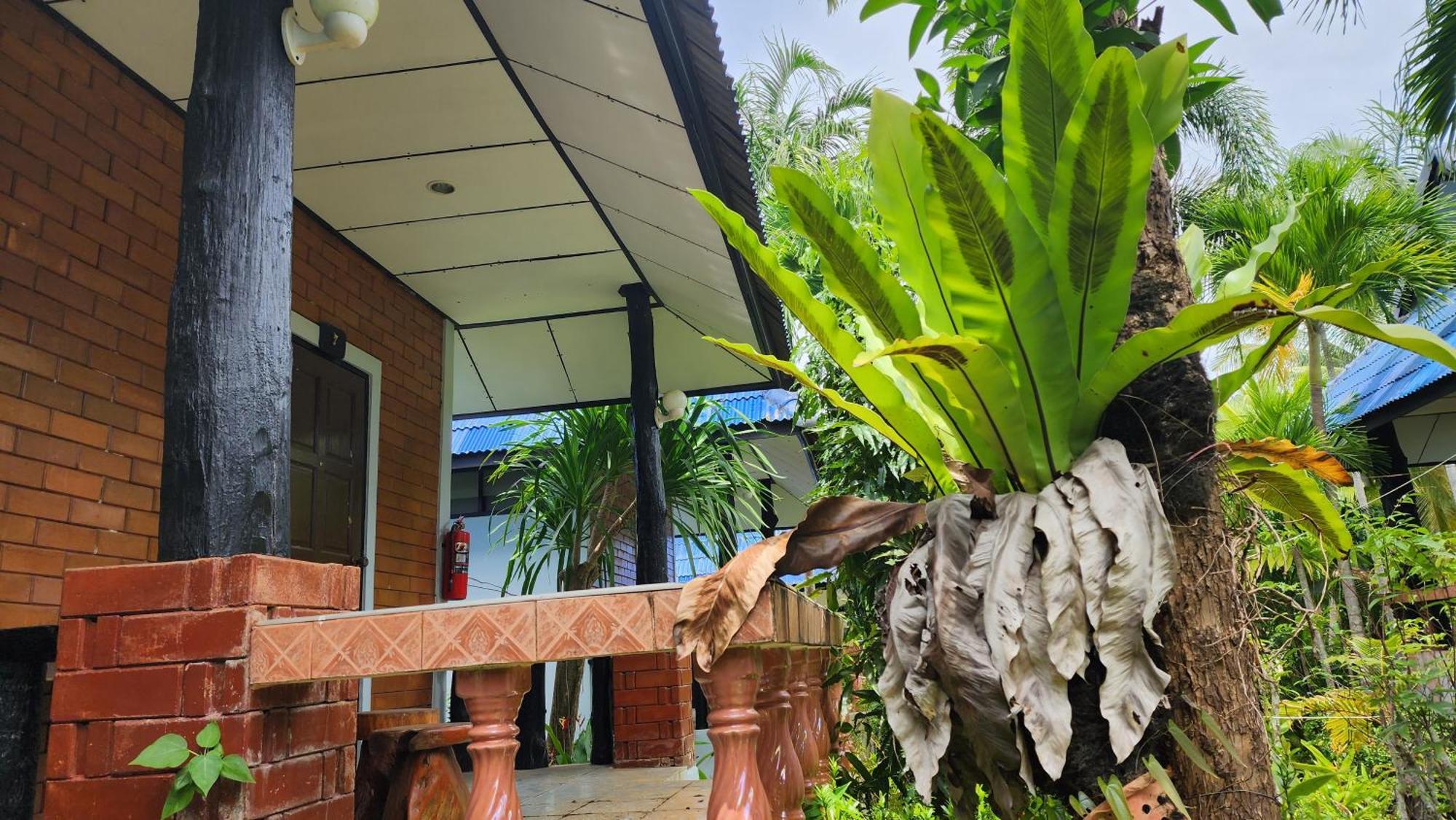 Lovely Lanta Resort Ko Lanta Esterno foto